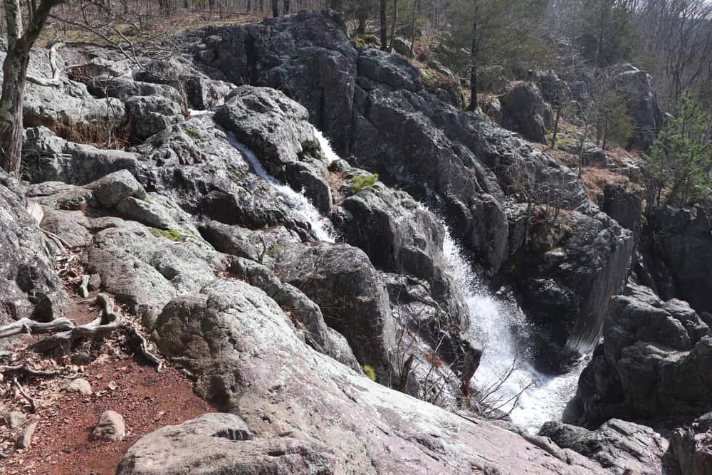 Mina Sauk Falls