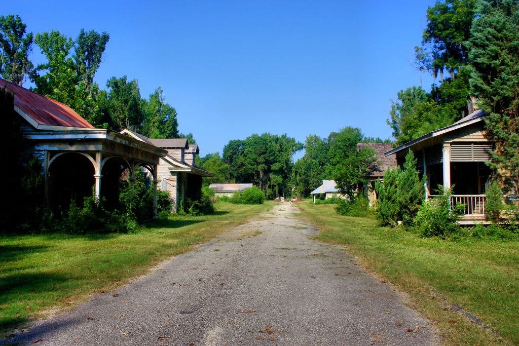 Spectre Set Ruins, Millbrook