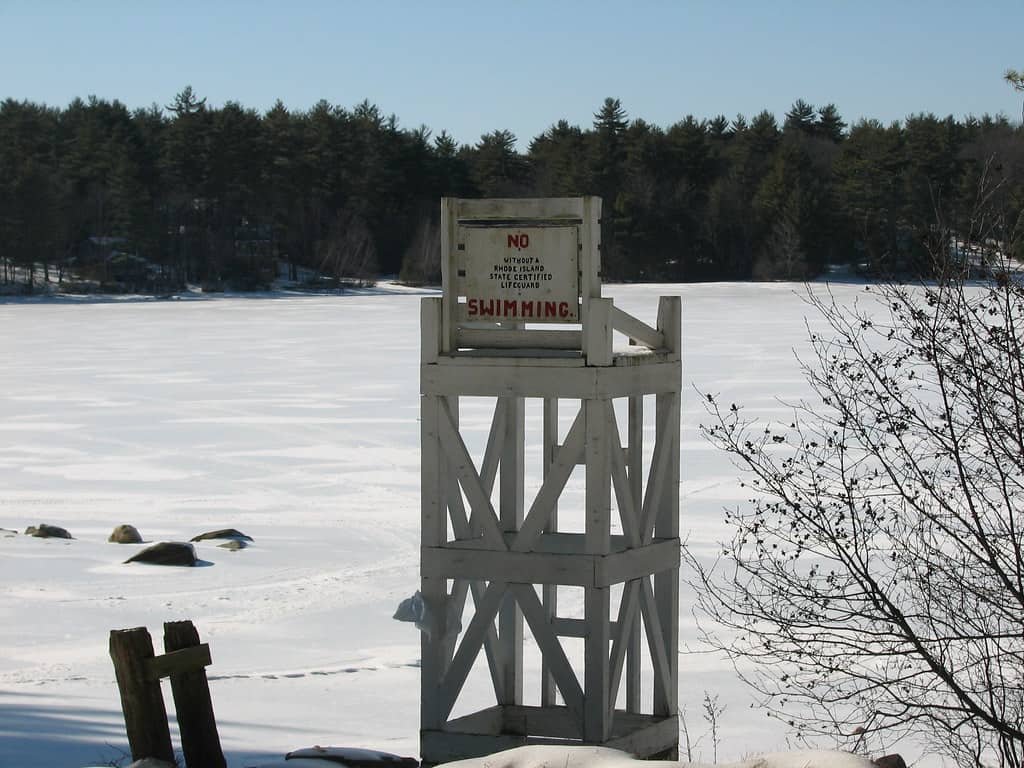 Echo Lake Winter Landscape