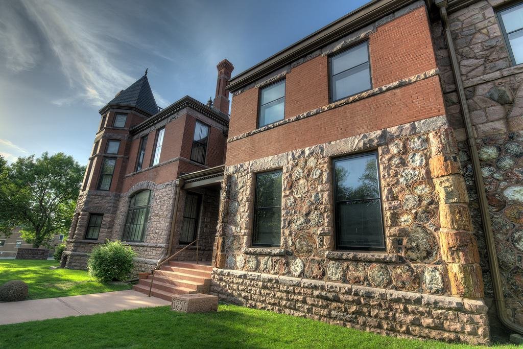 Pettigrew Home and Museum
