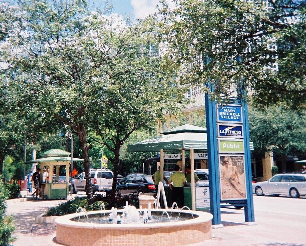 The Shops At Mary Brickell Village