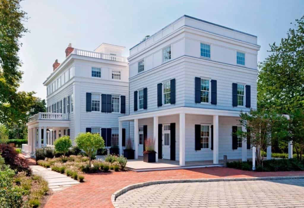 Topping Rose House
