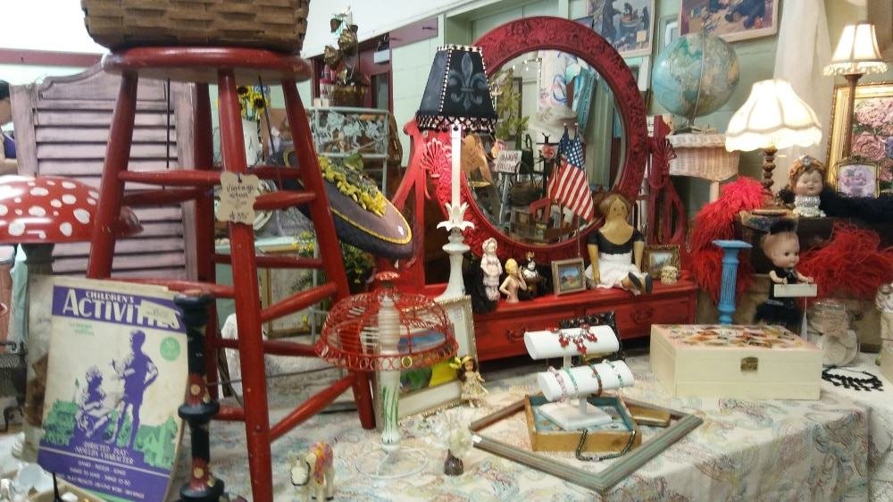 A Very Vintage Market