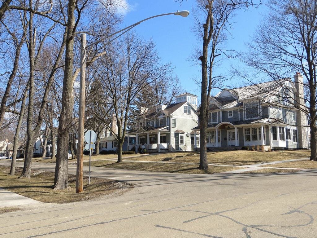 Clarendon Hills, Illinois