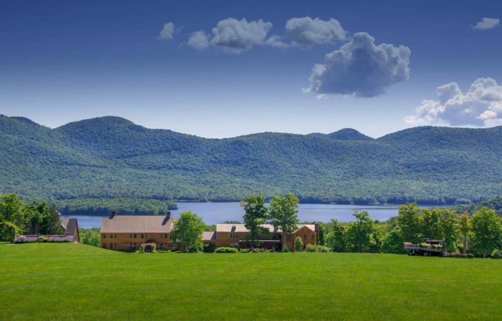 Mountaintop Inn and Resort