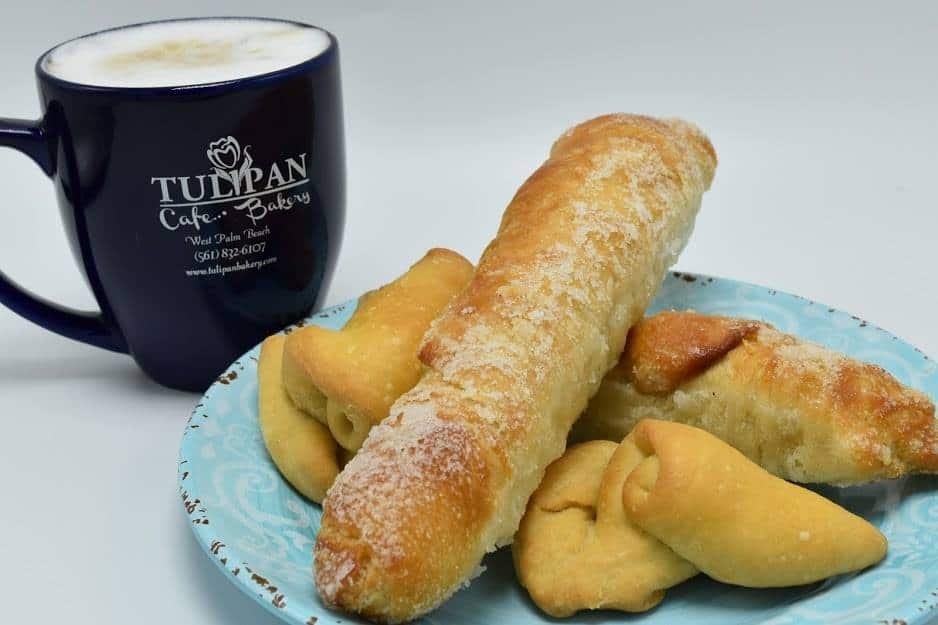 Tulipan CafΓ©-Bakery