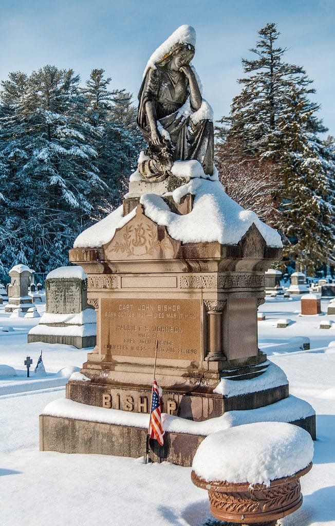 Pine Grove Cemetery, Brunswick