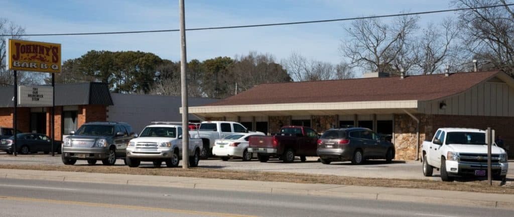 Johnnyβs BBQ, Cullman