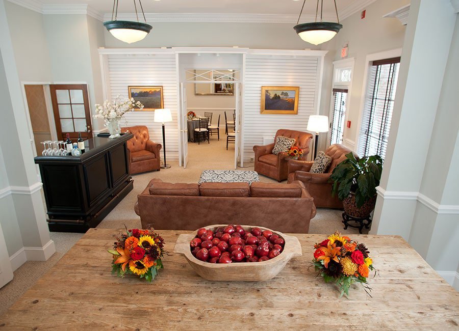 Tidewater Inn