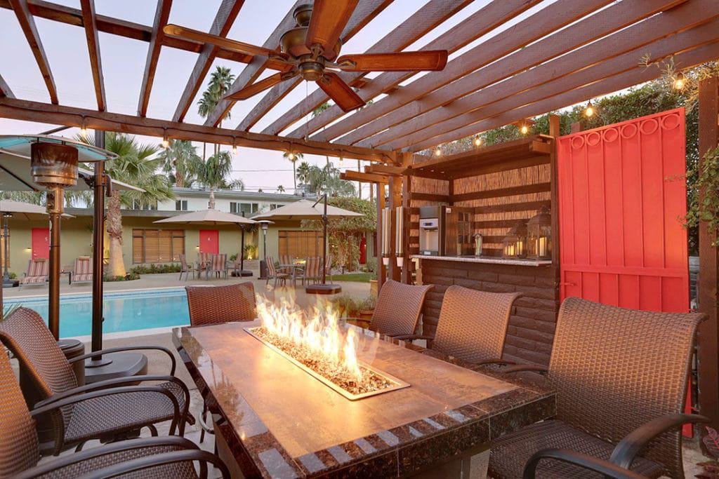 Desert Riviera Hotel
