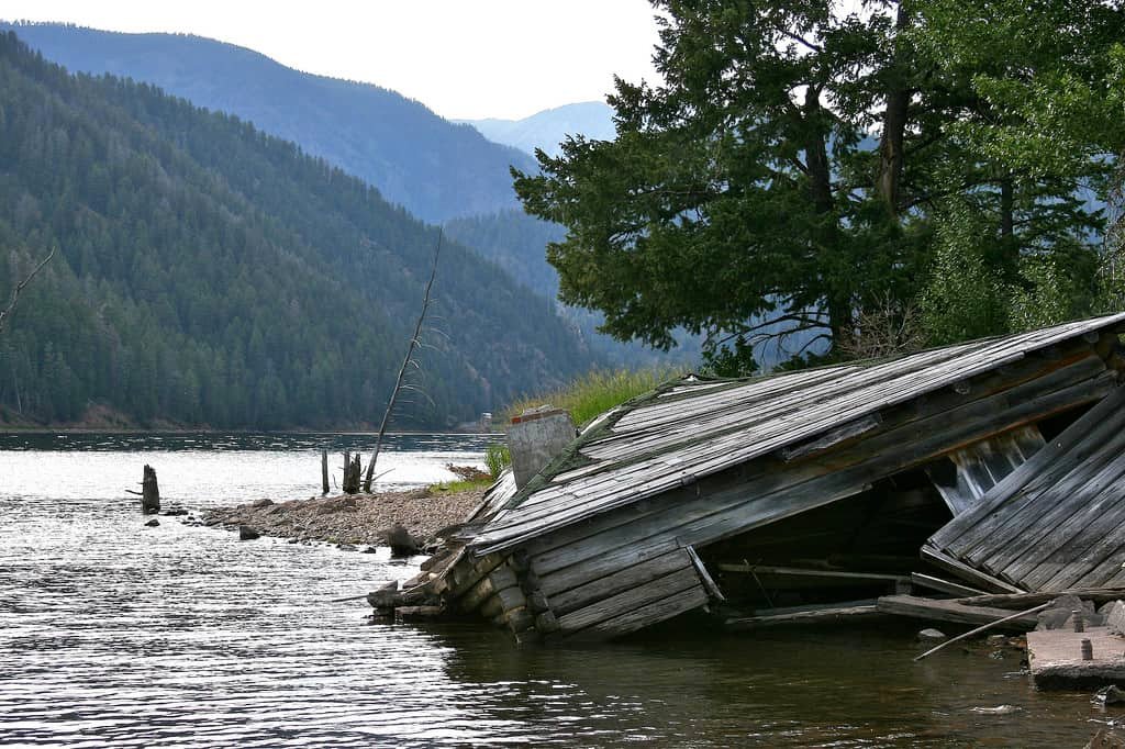 Earthquake Lake