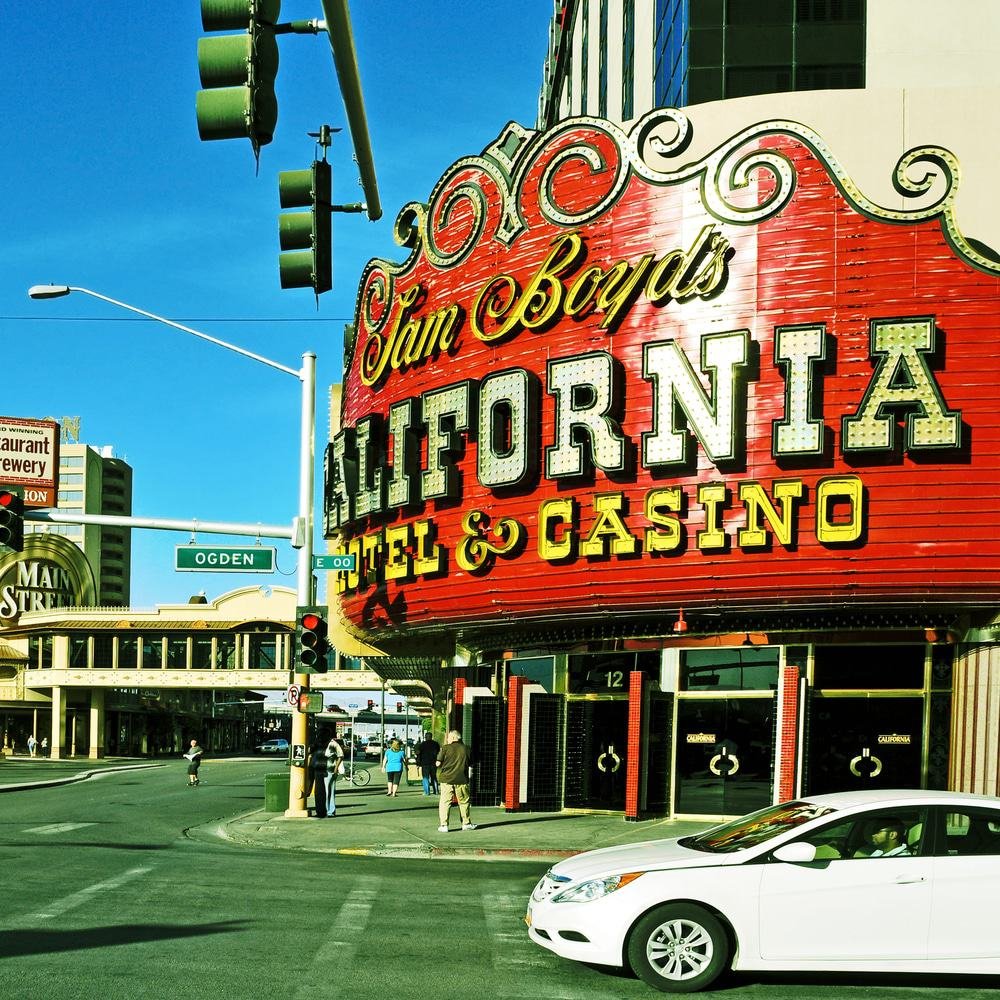 The Cal, Vegas