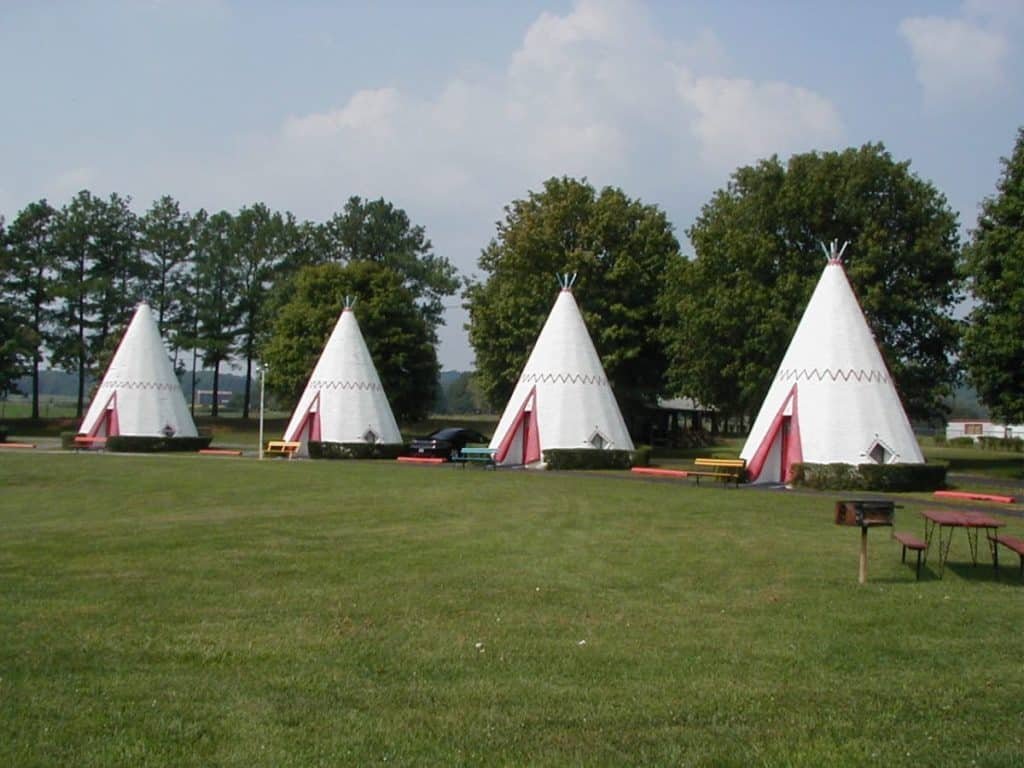 Wigwam Village #2
