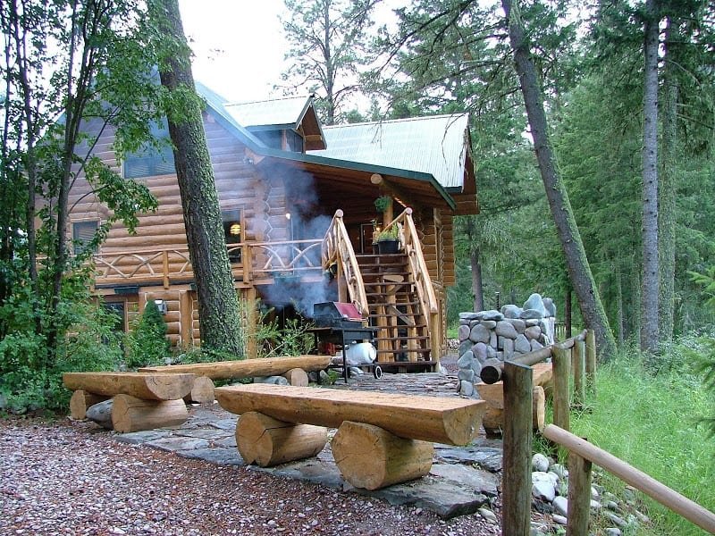 Blue Damsel Lodge