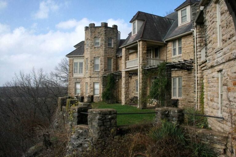 Bothwell Lodge Sedalia
