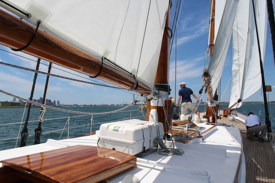 Downtown Harbor Sailing Cruise