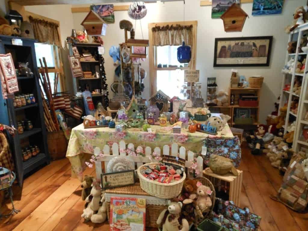Hocking Hills Fleamarket
