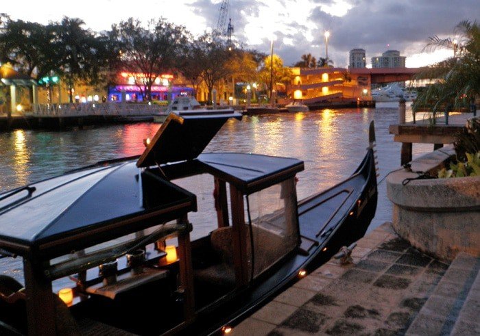Las Olas Gondola Tours