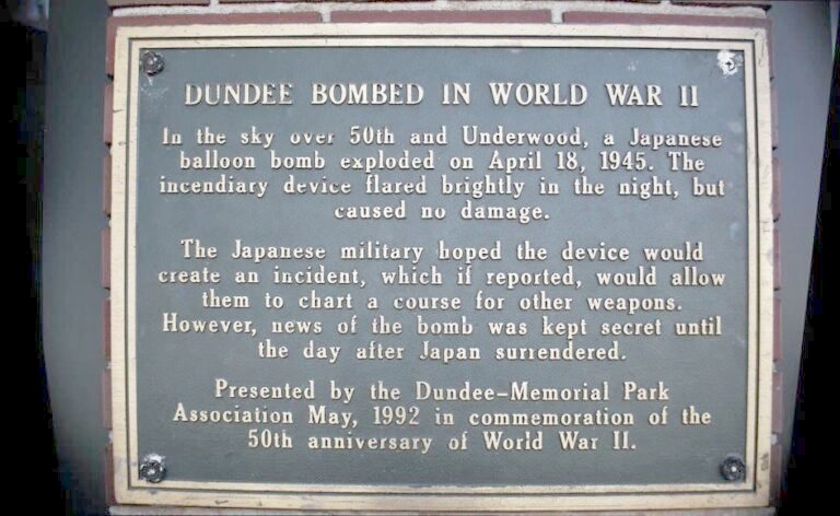 Dundee Plaque