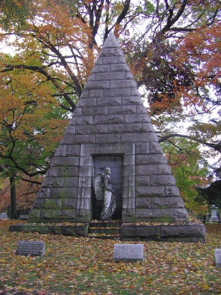 Cedar Hill Cemetery
