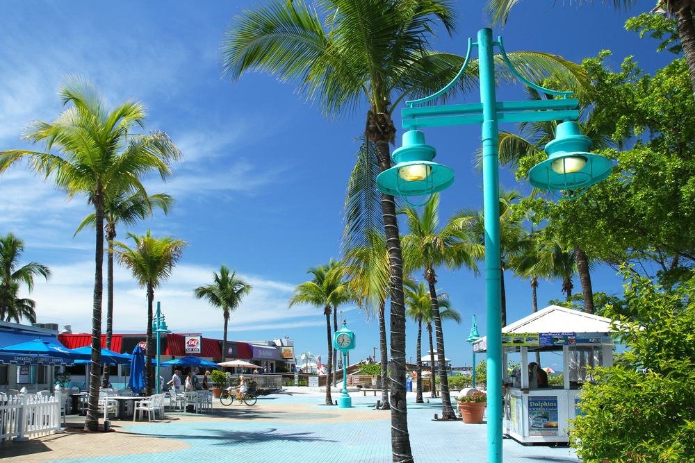 Times Square, Fort Myers Beach