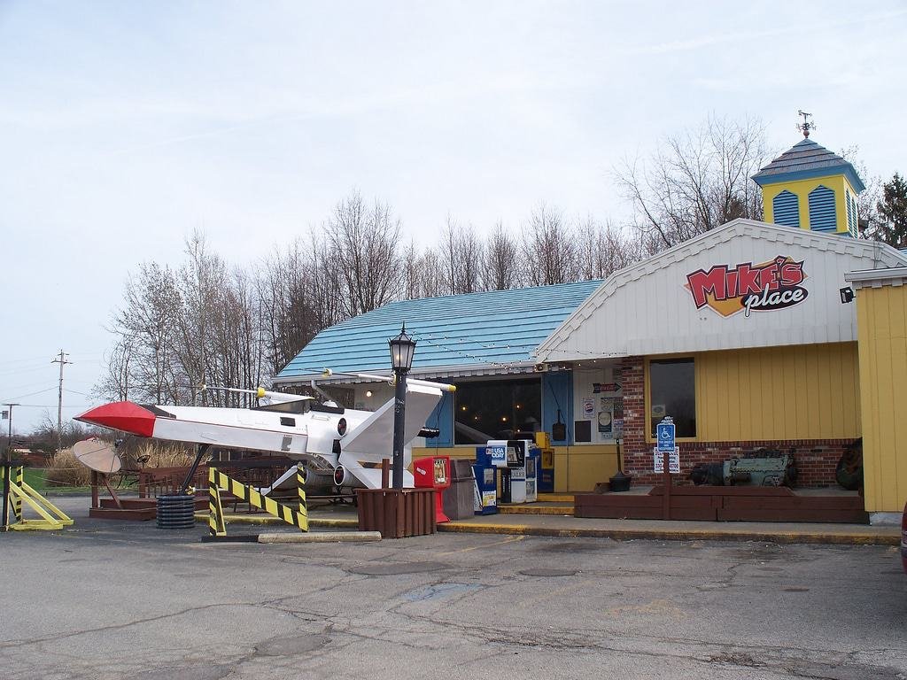 Mikeβs Place