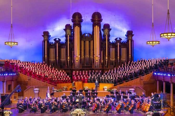 Tabernacle Choir At Temple Square Performance