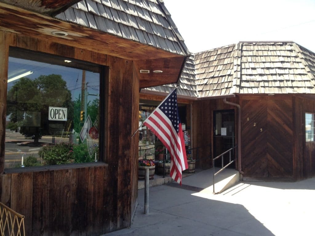 House Of Smoke