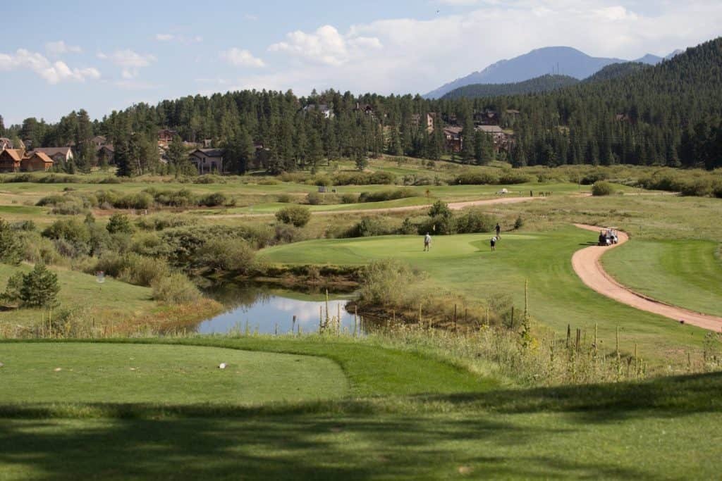 Shining Mountain Golf Course