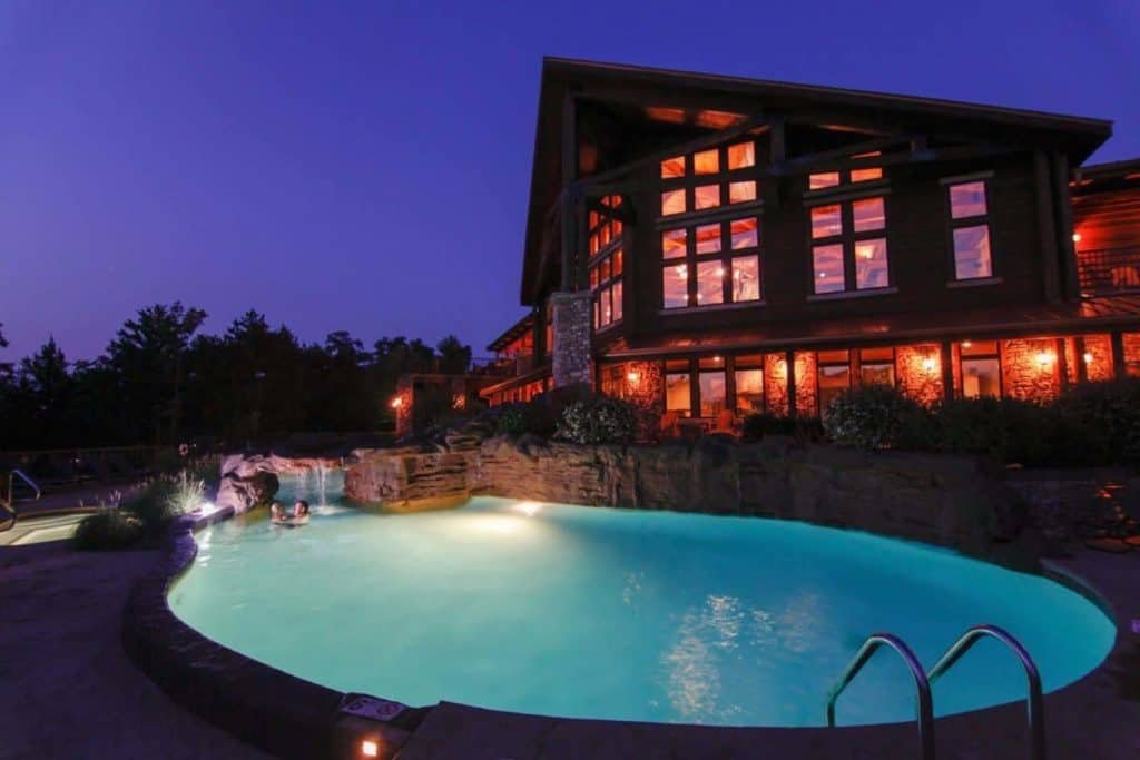 Stonewater Cove Resort