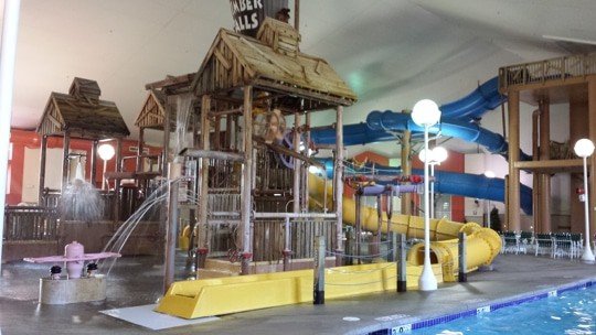 Timber Falls Indoor Waterpark, Osage Beach