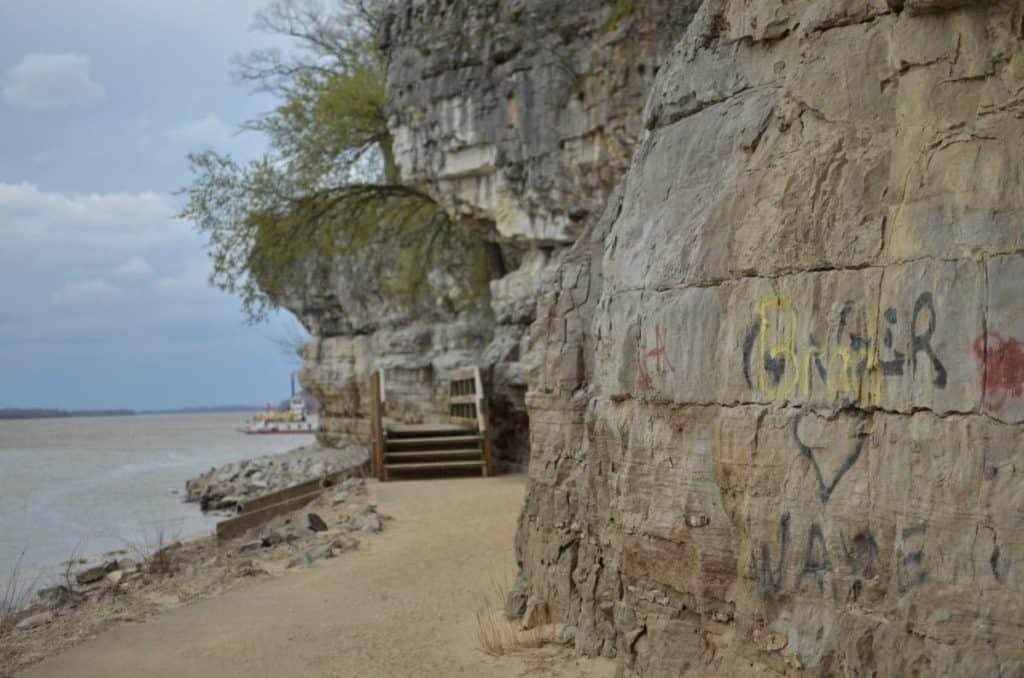 Cave-in-Rock