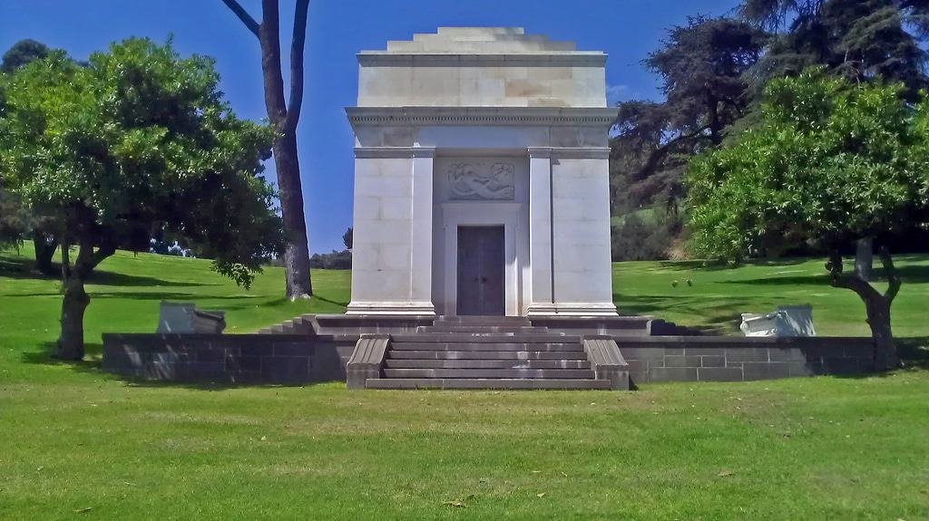 Forest Lawn Cemetery