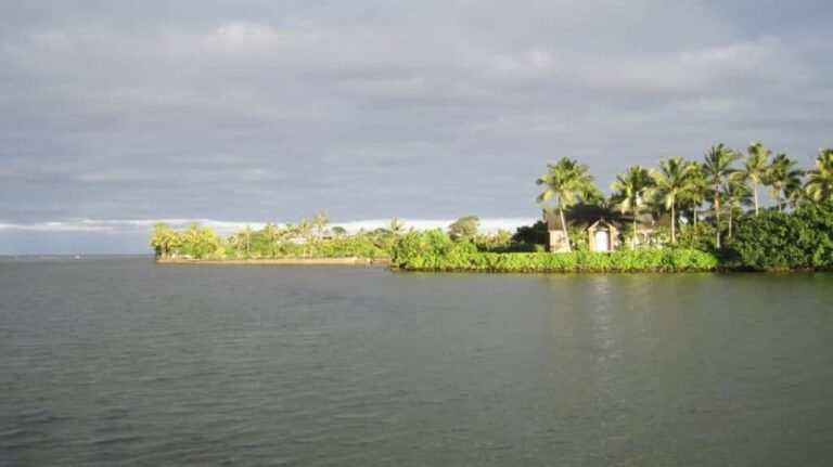 Kahaluʻu Fishpond; Oʻahu