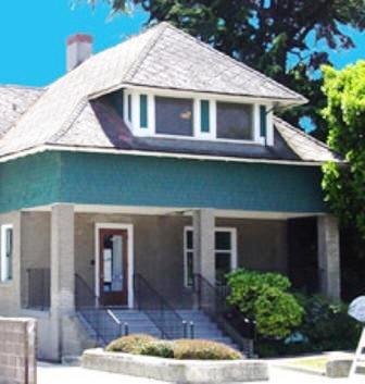 Lynn House Gallery