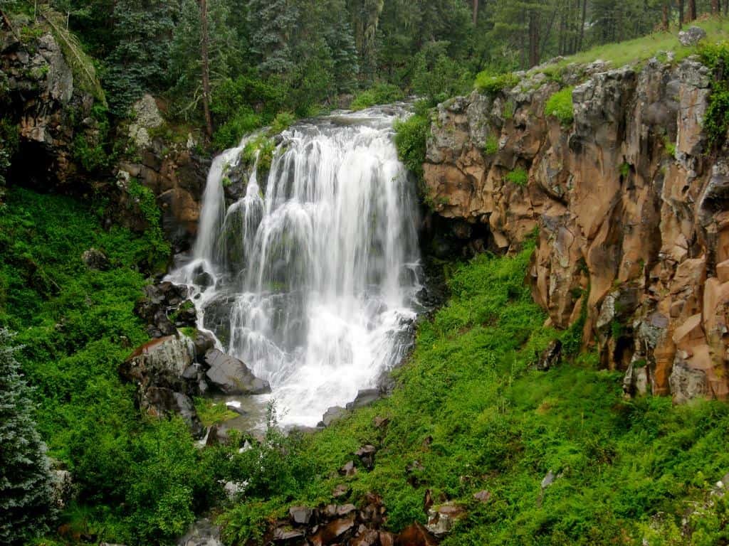 Pacheta Falls
