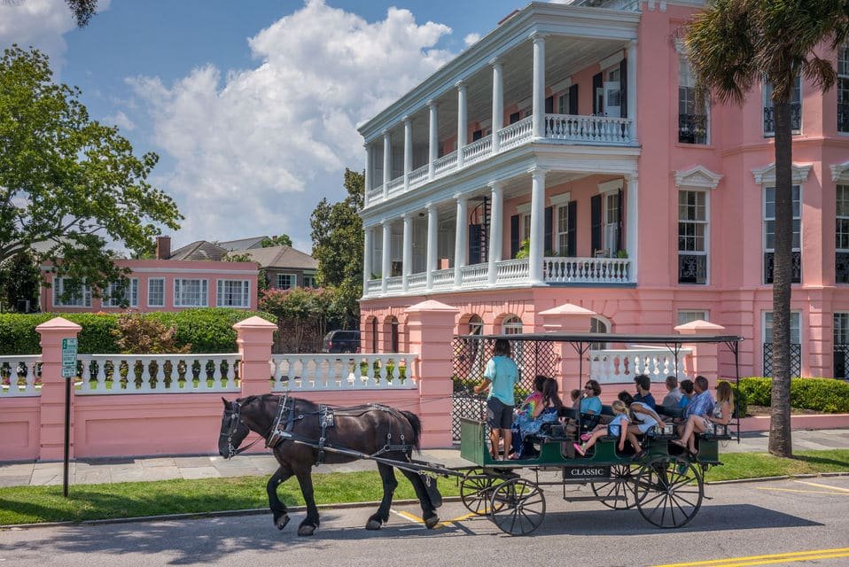 Sightseeing Tour By Horse And Carriage
