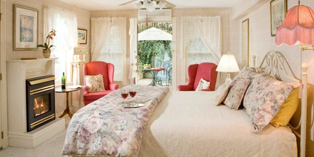 Arsenic and Old Lace Bed & Breakfast