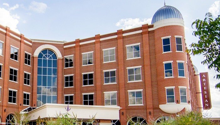 The Artesian Hotel