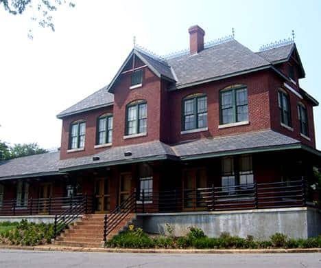 Tuscumbia Railroad Depot Museum