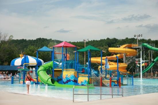 Uhrichsville Water Park, Uhrichsville