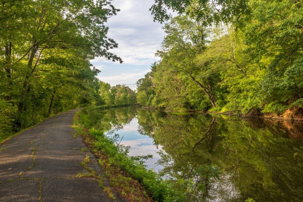Windsor Locks Canal State Park Trail