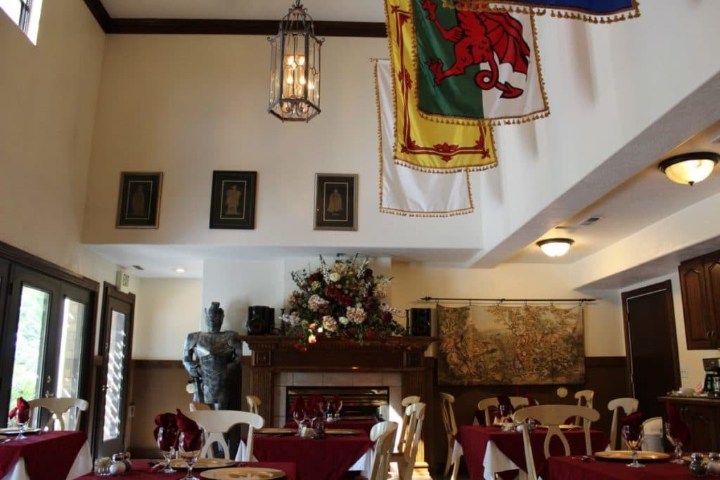 Castle Creek Inn
