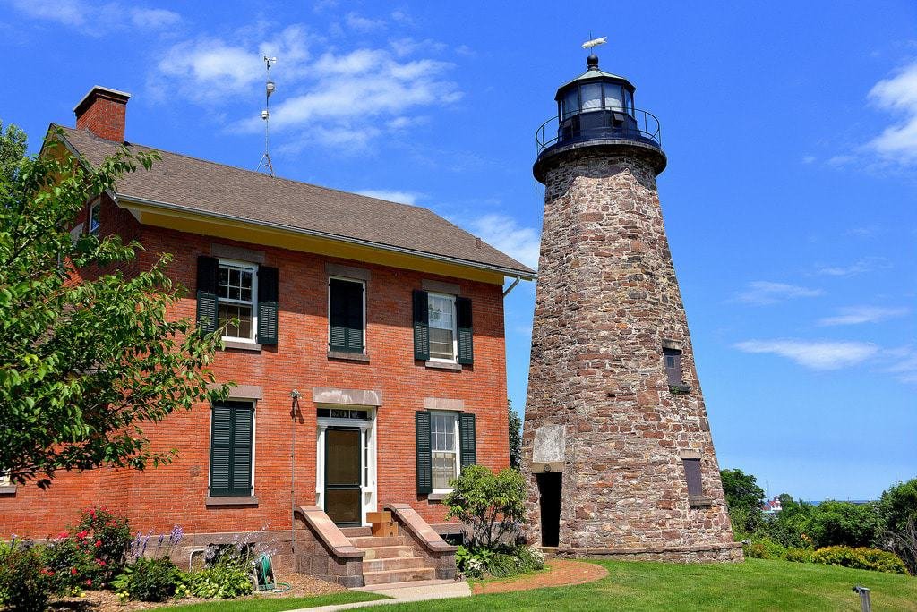 Charlotte - Genesee Lighthouse