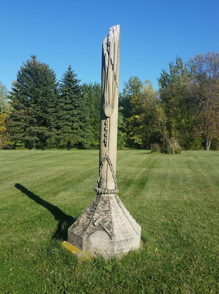 Circus Monument Wahpeton