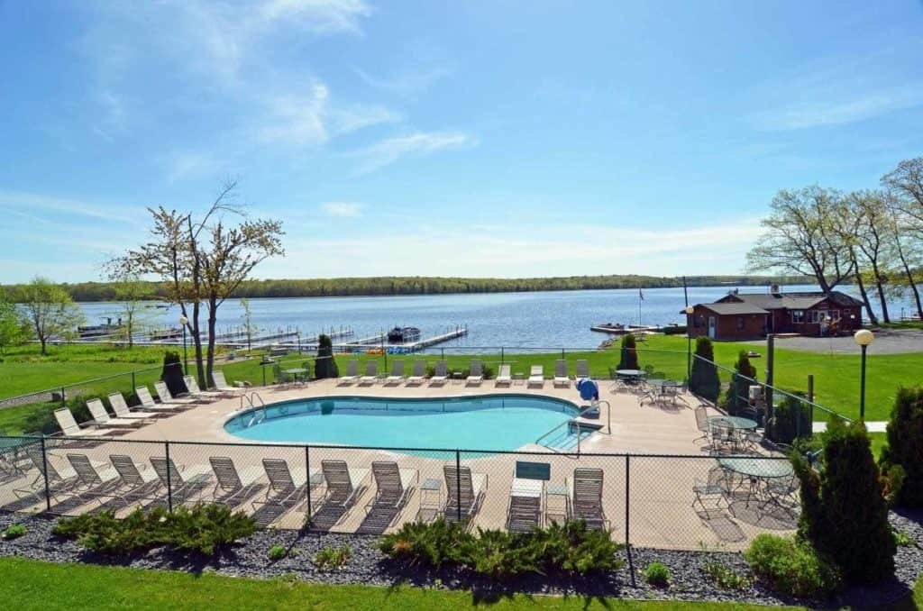 Treeland Resorts