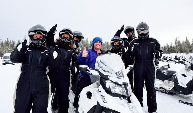 Yellowstone Old Faithful Full-day Snowmobile Tour