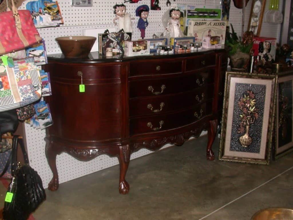 Chula Junction Flea Market