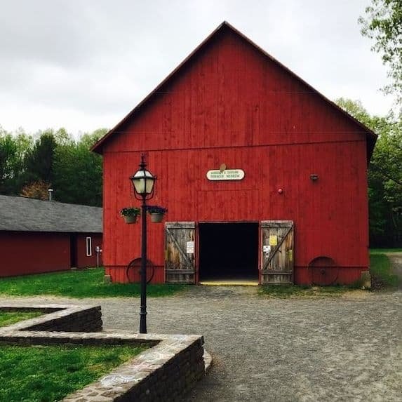 Connecticut Valley Tobacco Museum