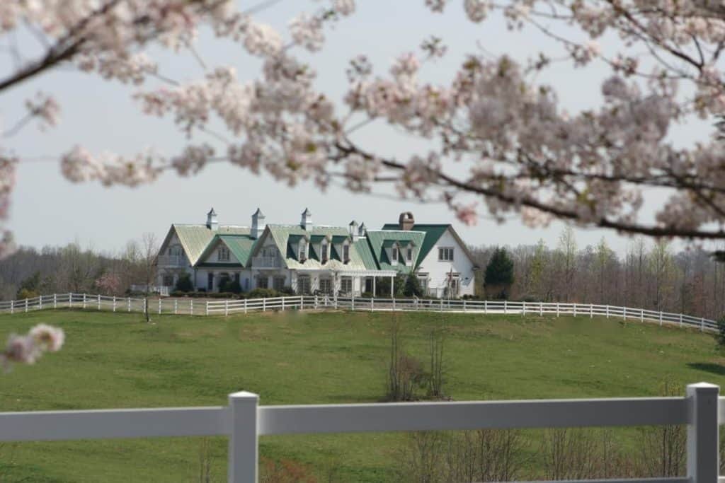 The Red Horse Inn